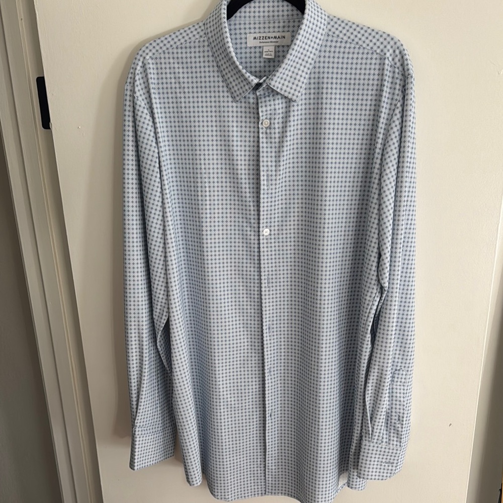 Mizzen+Main Blue and White Dress Shirt with Geometric Pattern Large Trim Tall